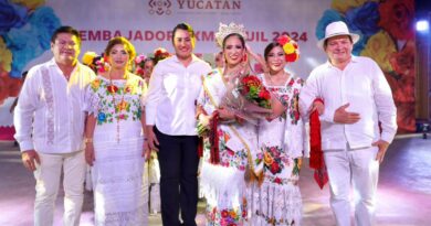 La representante de Umán, Galilea Paredes Ortiz, primera embajadora de la Feria Internacional de Yucatán Xmatkuil 