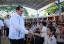 Díaz Mena cumple compromiso en primaria de Mérida