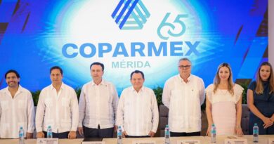 Díaz Mena en toma de protesta del Consejo Directivo de la Coparmex