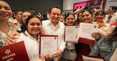 Díaz Mena cumple con justicia laboral al magisterio