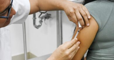 Refuerzan llamado a vacunarse contra el sarampión y completar esquemas