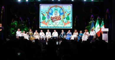 Asiste Cecilia Patrón a inauguración de la FILEY