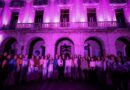 Palacio de Gobierno color morado por el 8M