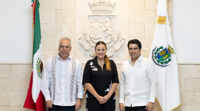 Cecilia Patrón se reúne con el presidente de la Canirac