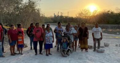 CIERRAN PASO A VOLQUETES EN UMÁN POR INSEGURIDAD