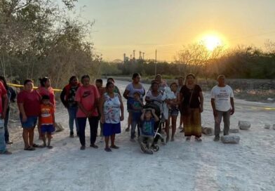 CIERRAN PASO A VOLQUETES EN UMÁN POR INSEGURIDAD