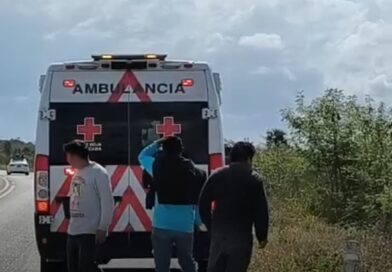 VUELCA CAMIONETA CON TRABAJADORES EN TIZIMÍN-SUCILÁ