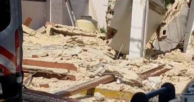 COLAPSA TECHO Y DEJA ALBAÑILES LESIONADOS