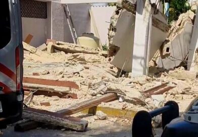 COLAPSA TECHO Y DEJA ALBAÑILES LESIONADOS