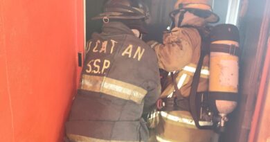 MUJER ESCAPA DE INCENDIO EN UMÁN