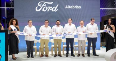 Inauguran Ford Altabrisa en Yucatán 
