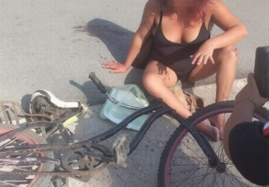 SE DESMAYA EN BICICLETA Y RESULTA LESIONADA 