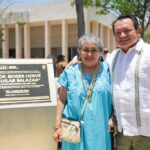 Distinguen trayectoria del profesor Roger Hervé Aguilar Salazar