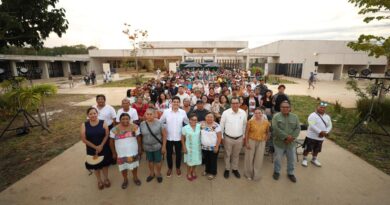 INAH y Gobierno de Yucatán mantienen diálogo en Chichén Itzá