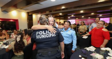 Celebra Cecilia Patrón a las madres de todos los sectores de la ciudad