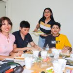 Taller gratuito de comida asiática impulsa autoempleo juvenil
