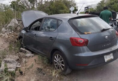 CHOCA Y TERMINA SOBRE ALBARRADA