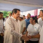Díaz Mena entrega renovada Casa de la Cultura en Tekit