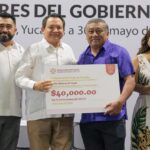 Gobierno de Yucatán entrega más de 10 mdp en estímulos a servidores públicos