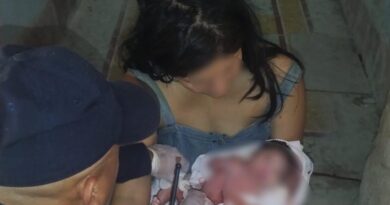 Policía de Mérida colabora en el nacimiento de una niña