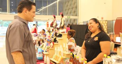 Bazar Artesanal del IYEM logra ventas históricas