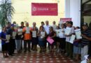 Entrega Consejería Jurídica 17 actas de nacimiento extemporáneas