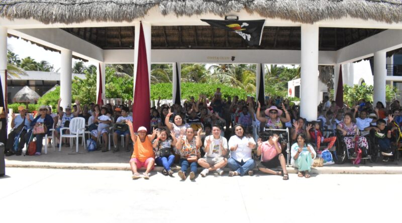Personas con discapacidad disfrutan del Verano Inclusivo del Iipedey