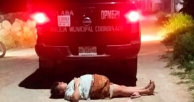 PATRULLA MUNICIPAL ATROPELLA A MUJER EN HOCABÁ