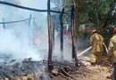 FUEGO CONSUME HUMILDE VIVIENDA EN TIZIMÍN