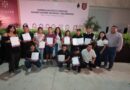 Ieaey entrega certificados a más de 400 personas del sur de Yucatán
