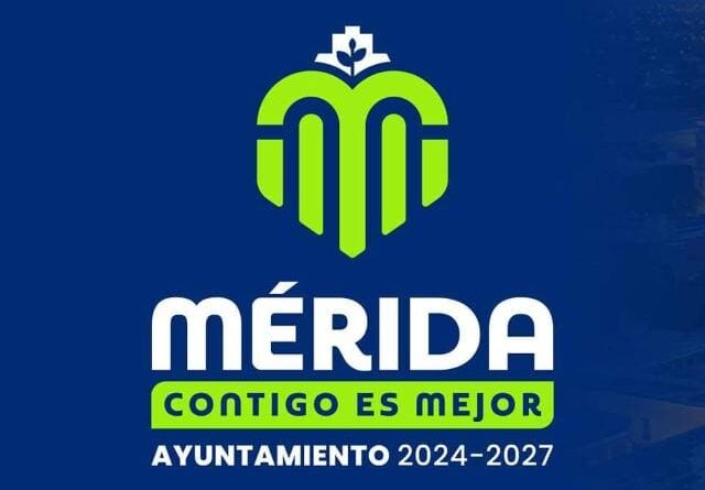 Torrencial lluvia cae en el centro de Mérida