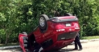 CONDUCTORA LESIONADA TRAS VOLCAR EN GRAN SAN PEDRO CHOLUL