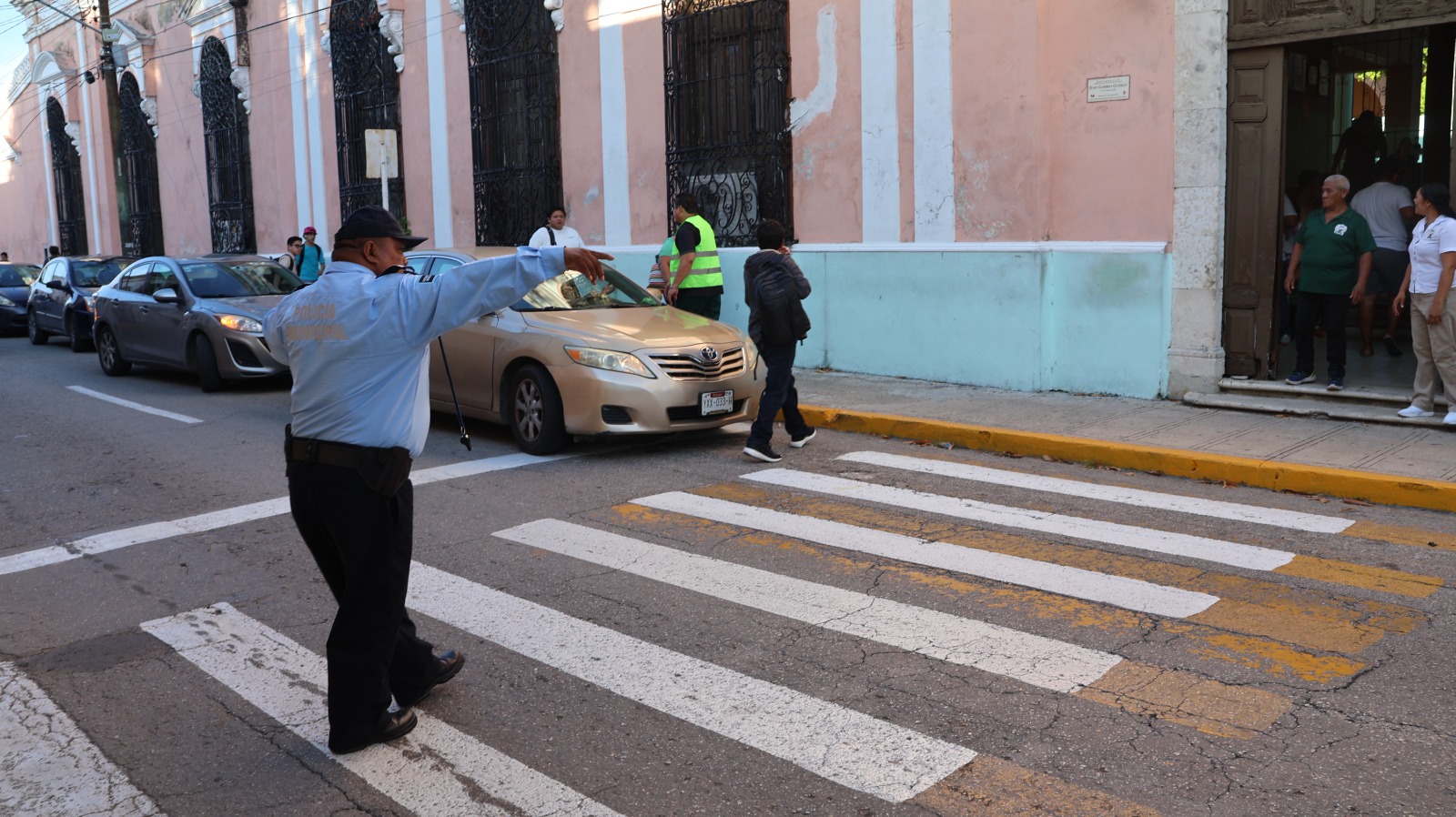 Policía de Mérida implementa operativo vial especial con motivo del regreso a clases