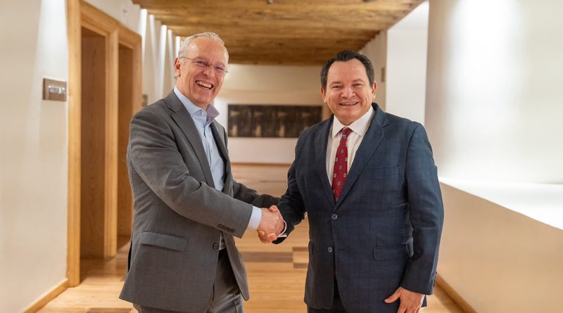 Díaz Mena presenta al CCE proyectos estratégicos del Renacimiento Maya para atraer inversión a Yucatán