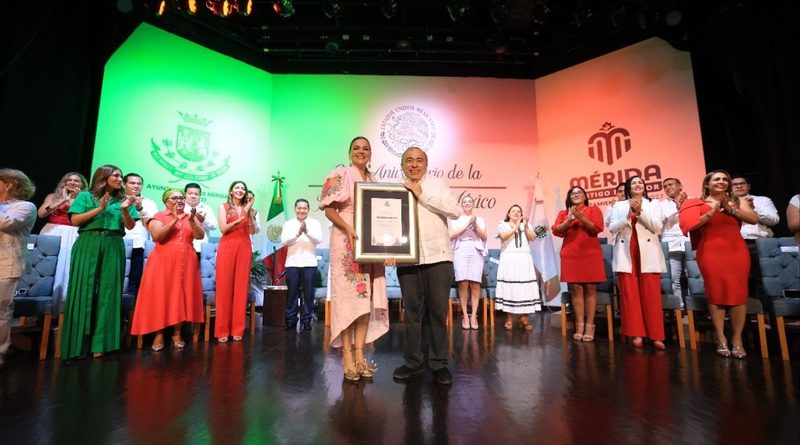 Conmemora Cecilia Patrón la Independencia de México