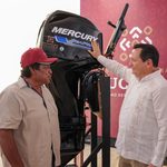 Santos casi no vuelve del mar por una falla de motor; hoy estrena uno nuevo con otros 98 pescadores