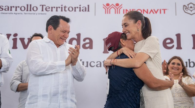 Guadalupe no alcanzaba el puntaje del Infonavit; hoy la Presidenta le entregó las llaves de su casa: 432 viviendas en Umán