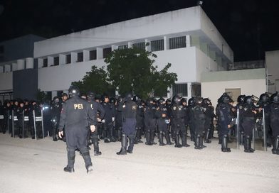 ASEGURAN EN OPERATIVO OBJETOS PROHIBIDOS EN EL CERESO DE MÉRIDA