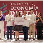 Página web, tienda en línea y hasta inteligencia artificial: 400 negocios yucatecos ya recibieron su kit digital y más de 1,000 se capacitaron este año