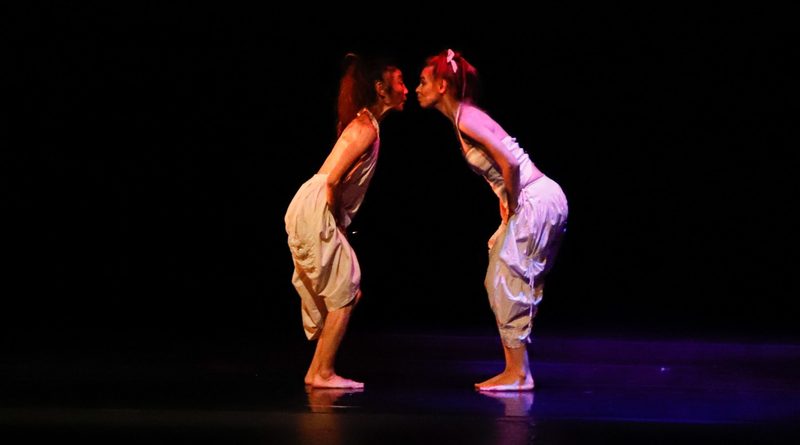 Yumiko Yoshioka y Marlène Jöbstl cautivan con danza butoh en el Otoño Cultural 2026