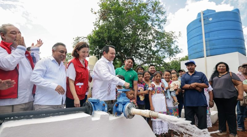 Cumple Renacimiento Maya con obras de agua potable y saneamiento en Tekax