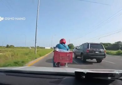 MOTOCICLISTA SALE PROYECTADO TRAS CHOCAR EN LA MÉRIDA-PROGRESO