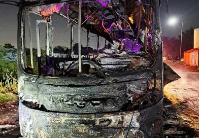 SE INCENDIA AUTOBÚS EN KANASÍN