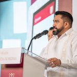 Módulos Renacimiento acercan trámites y servicios con instrucciones en maya y español
